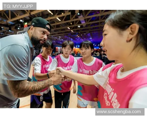 全球篮球巨星汇聚一堂展现风采与荣耀的传奇之旅